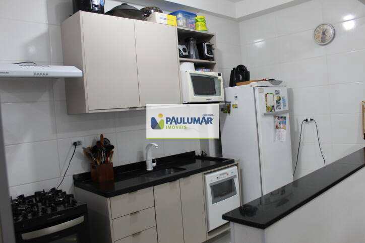 Apartamento em Mongaguá, no bairro Vila Anhanguera