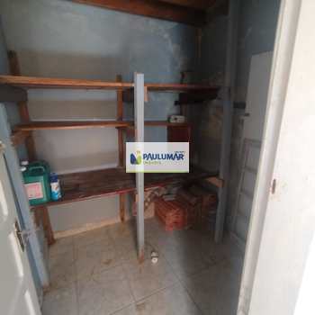 Casa Comercial em Mongaguá, bairro Centro