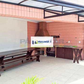 Apartamento em Mongaguá, bairro Centro