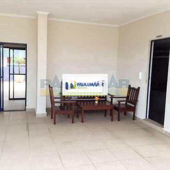 Apartamento em Mongaguá, bairro Centro