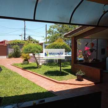 Casa em Mongaguá, bairro Balneário Itaóca