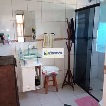 Casa em Mongaguá, bairro Balneário Itaóca