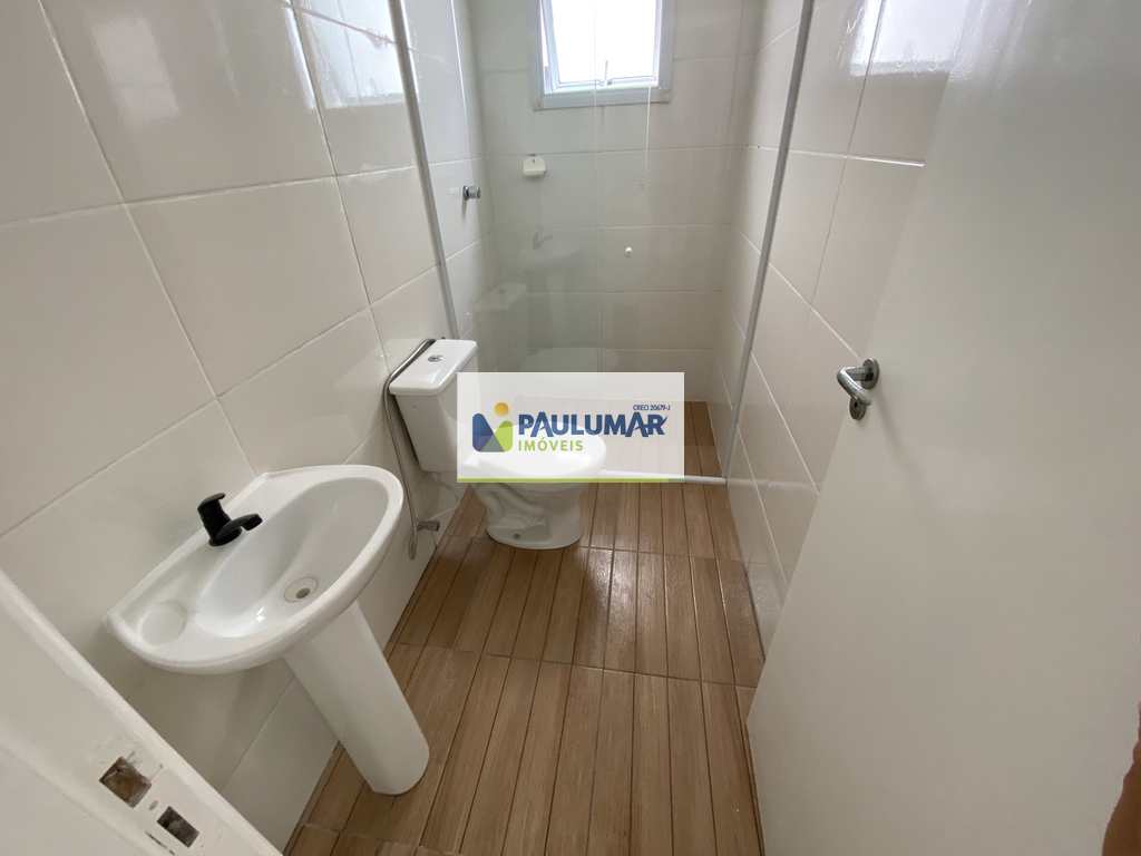 Apartamento em Mongaguá, no bairro Centro