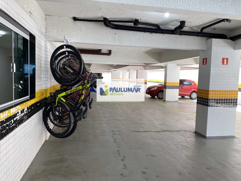 Apartamento em Mongaguá, no bairro Centro