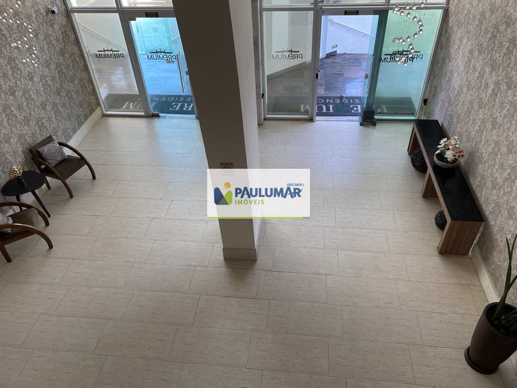 Apartamento em Mongaguá, no bairro Centro