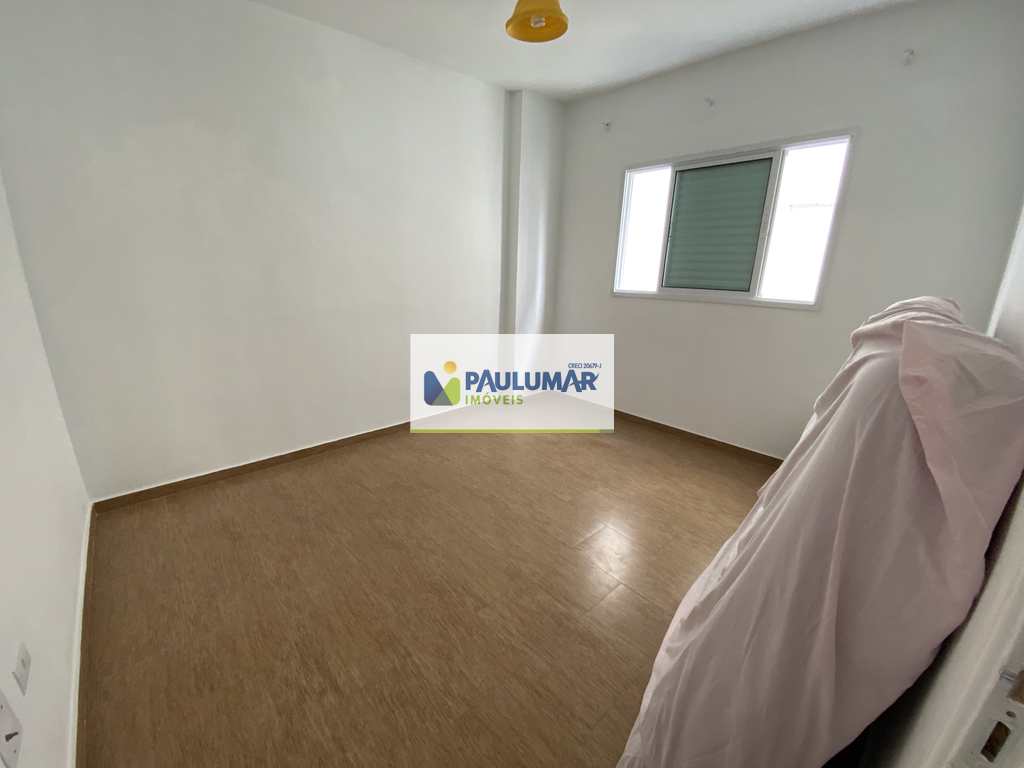 Apartamento em Mongaguá, no bairro Centro