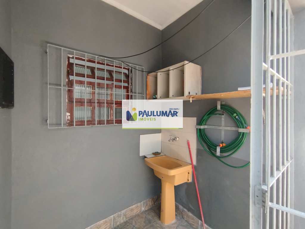 Casa em Mongaguá, no bairro Vila Anhanguera