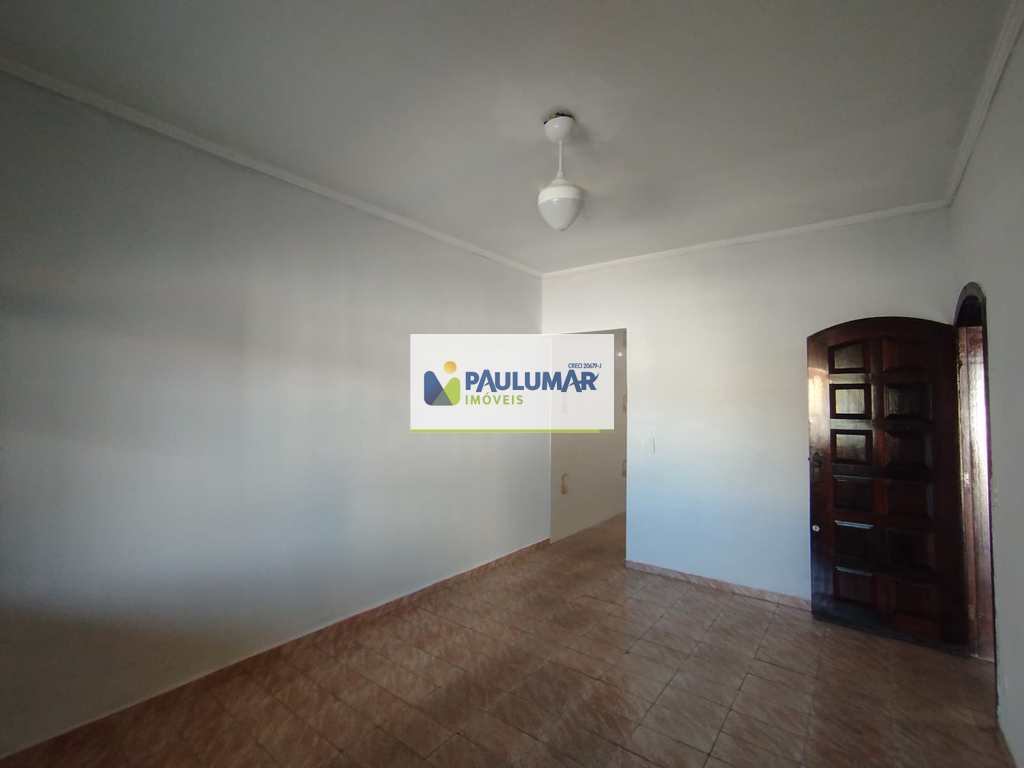 Casa em Mongaguá, no bairro Vila Anhanguera