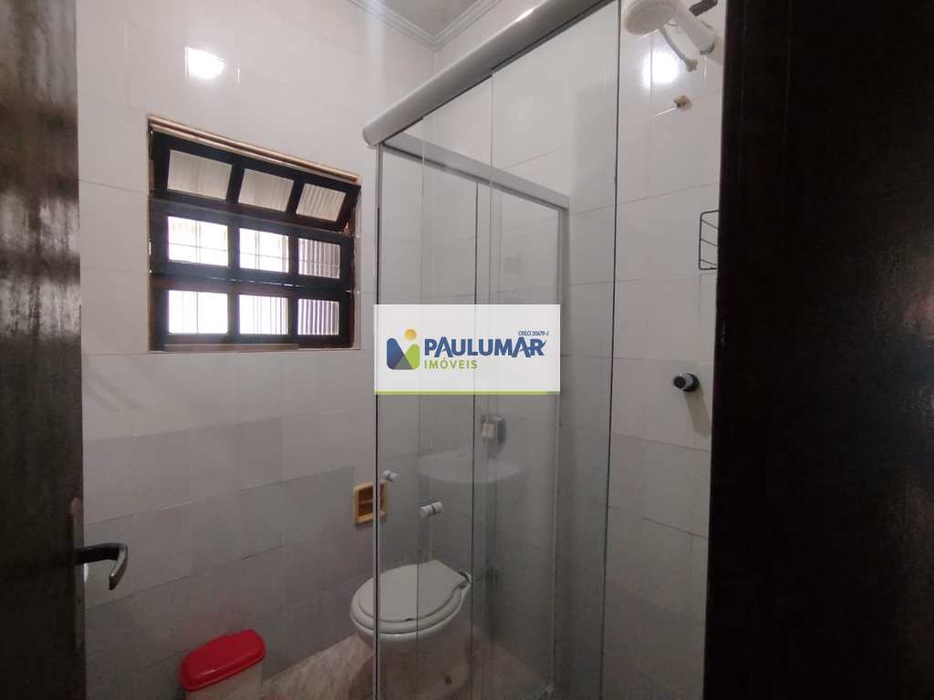 Casa em Mongaguá, no bairro Vila Anhanguera