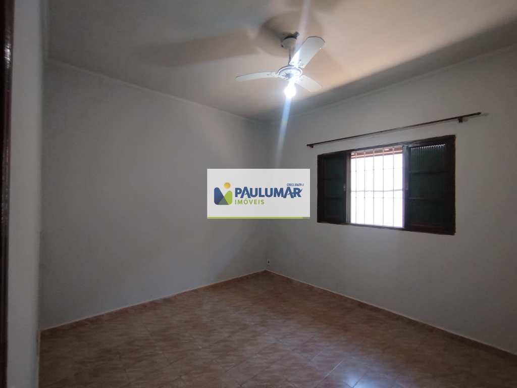 Casa em Mongaguá, no bairro Vila Anhanguera