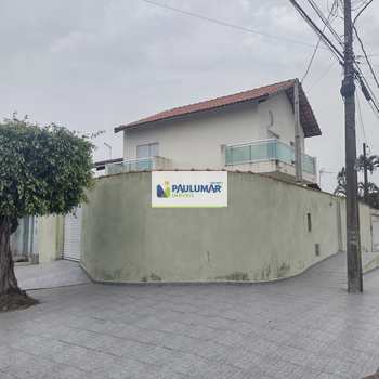 Sobrado em Mongaguá, bairro Balneário Itaóca