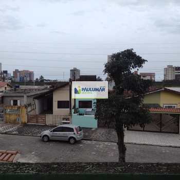 Sobrado em Mongaguá, bairro Jardim Aguapeu