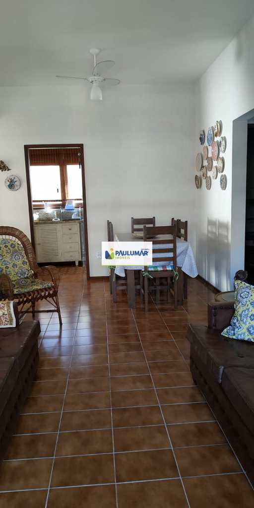 Apartamento em Mongaguá, no bairro Centro
