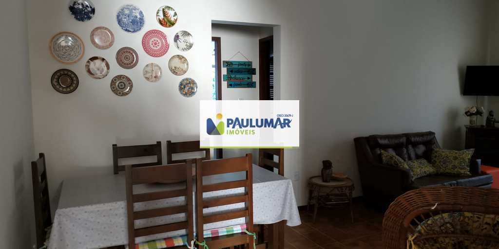 Apartamento em Mongaguá, no bairro Centro