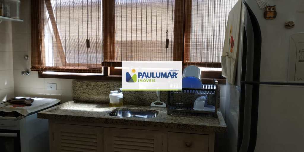 Apartamento em Mongaguá, no bairro Centro