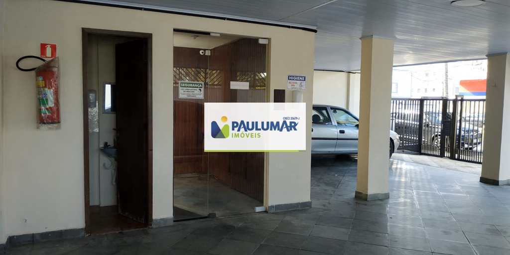 Apartamento em Mongaguá, no bairro Centro