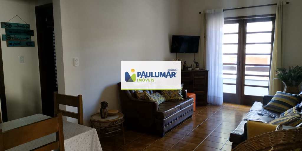 Apartamento em Mongaguá, no bairro Centro
