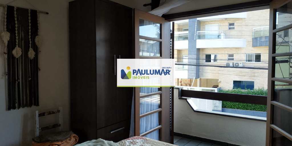 Apartamento em Mongaguá, no bairro Centro