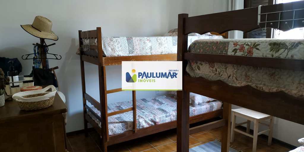 Apartamento em Mongaguá, no bairro Centro