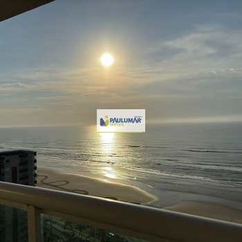 Apartamento em Mongaguá, bairro Jardim Aguapeu