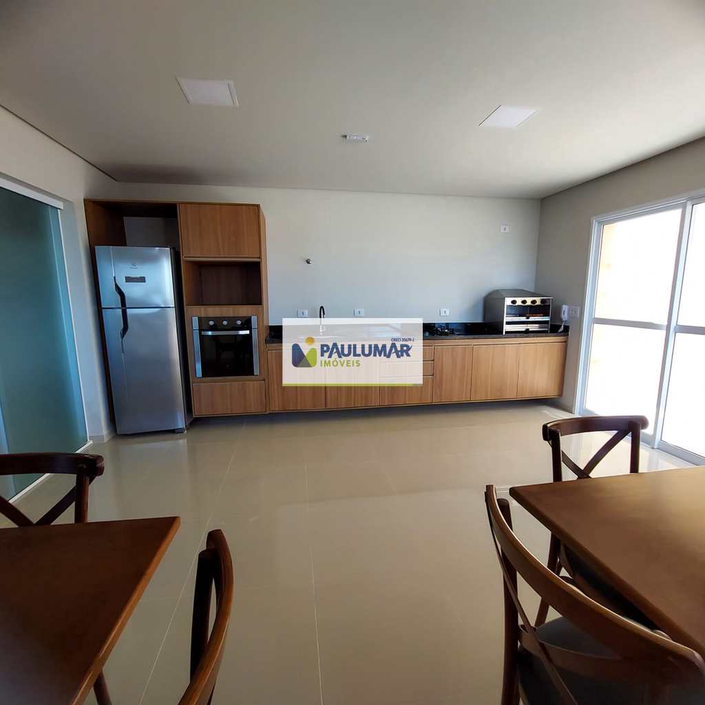 Apartamento em Mongaguá, no bairro Jardim Marina