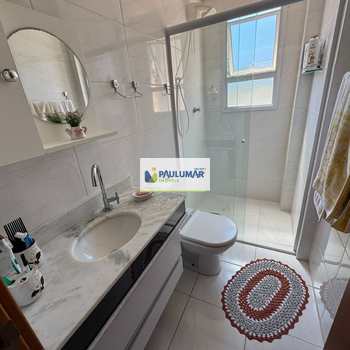 Apartamento em Mongaguá, bairro Vila São Paulo