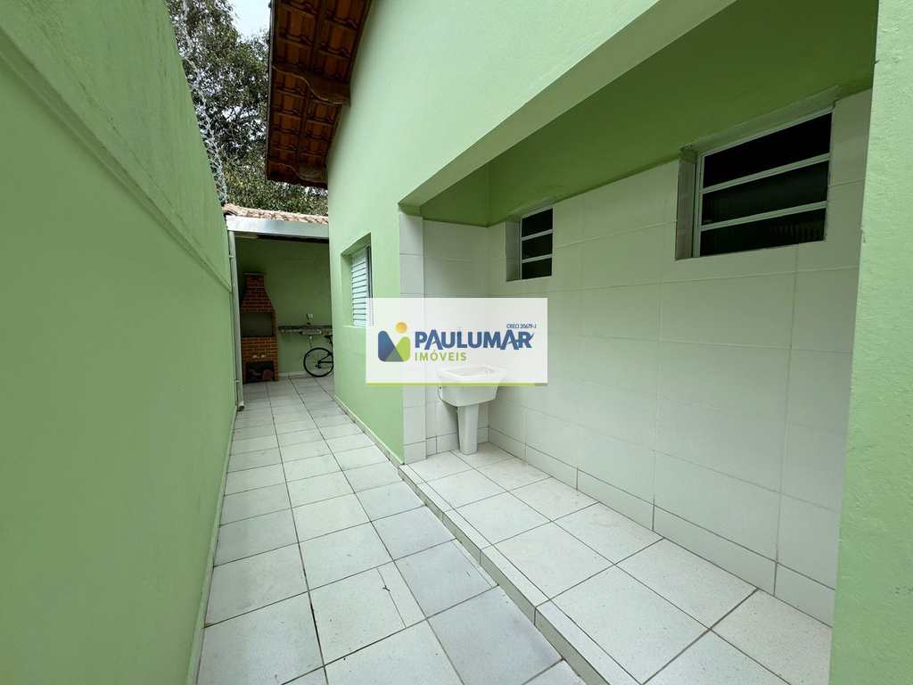 Casa em Praia Grande, no bairro Solemar