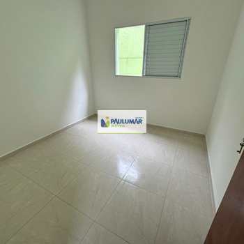 Casa em Praia Grande, bairro Solemar