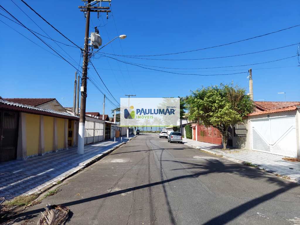 Casa em Praia Grande, no bairro Solemar