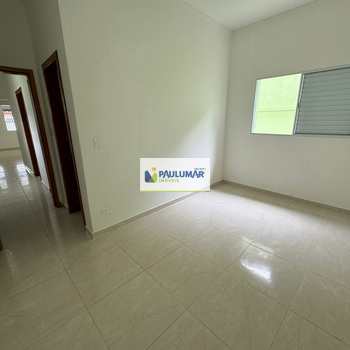Casa em Praia Grande, bairro Solemar