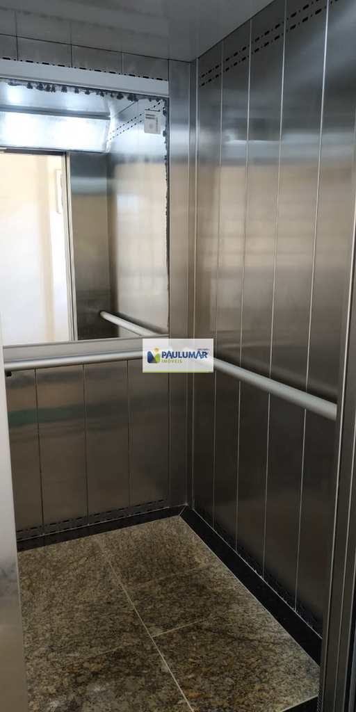 Apartamento em Mongaguá, no bairro Vila Oceanopolis