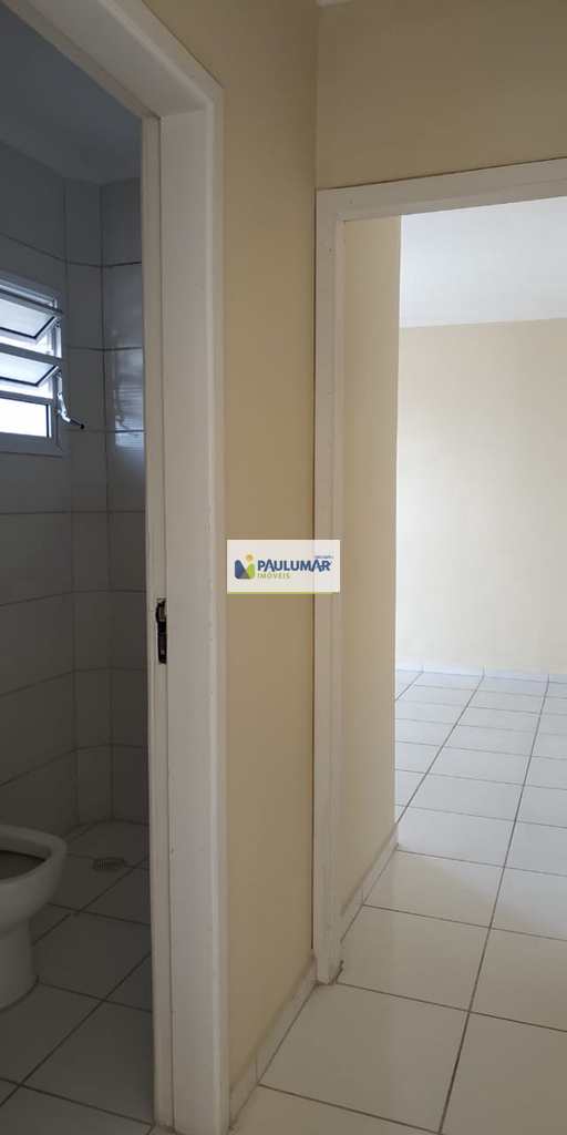 Apartamento em Mongaguá, no bairro Vila Oceanopolis