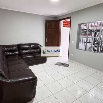 Casa em Mongaguá, bairro Centro