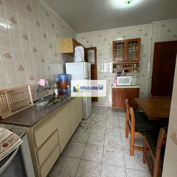 Apartamento em Mongaguá, bairro Jardim Praia Grande