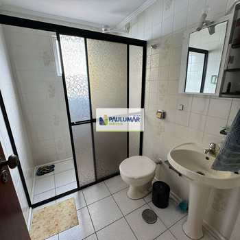 Apartamento em Mongaguá, bairro Jardim Praia Grande