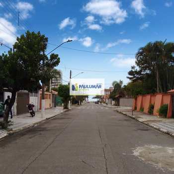 Casa em Praia Grande, bairro Real