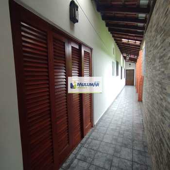 Casa em Praia Grande, bairro Real
