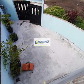Sobrado em Mongaguá, bairro Balneário Santa Eugênia
