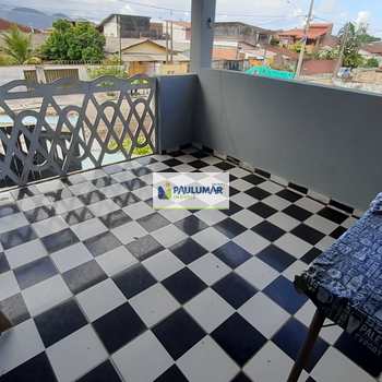 Sobrado em Mongaguá, bairro Balneário Santa Eugênia