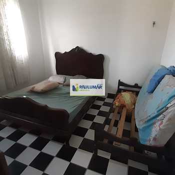 Sobrado em Mongaguá, bairro Balneário Santa Eugênia