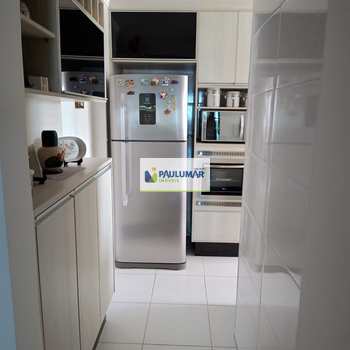 Apartamento em Mongaguá, bairro Centro