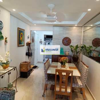 Apartamento em Mongaguá, bairro Centro