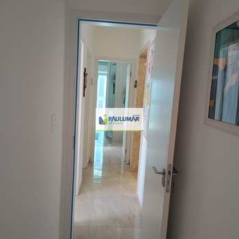 Apartamento em Mongaguá, bairro Centro