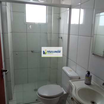 Apartamento em Mongaguá, bairro Vila Vera Cruz