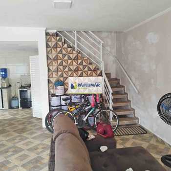 Sobrado em Mongaguá, bairro Flórida Mirim