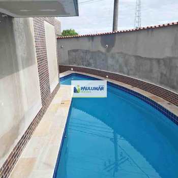Sobrado em Mongaguá, bairro Flórida Mirim