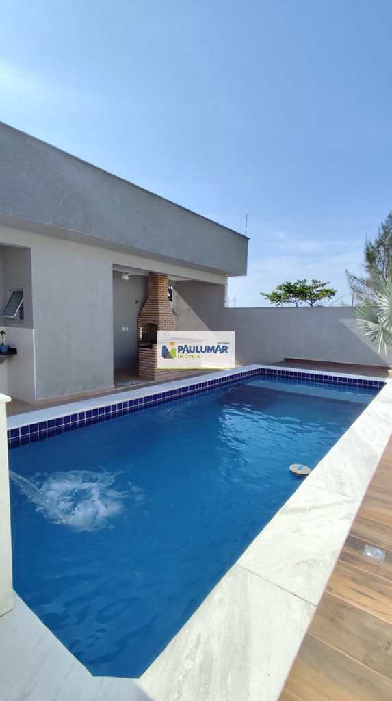 Casa em Itanhaém, no bairro Cidade Santa Júlia
