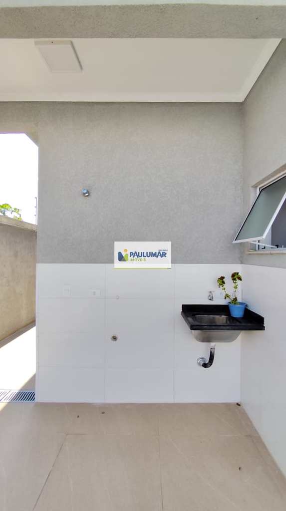 Casa em Itanhaém, no bairro Cidade Santa Júlia