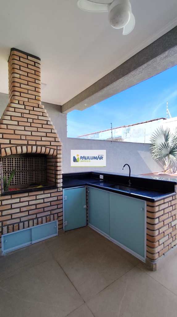 Casa em Itanhaém, no bairro Cidade Santa Júlia