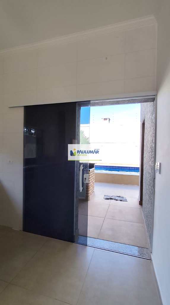 Casa em Itanhaém, no bairro Cidade Santa Júlia